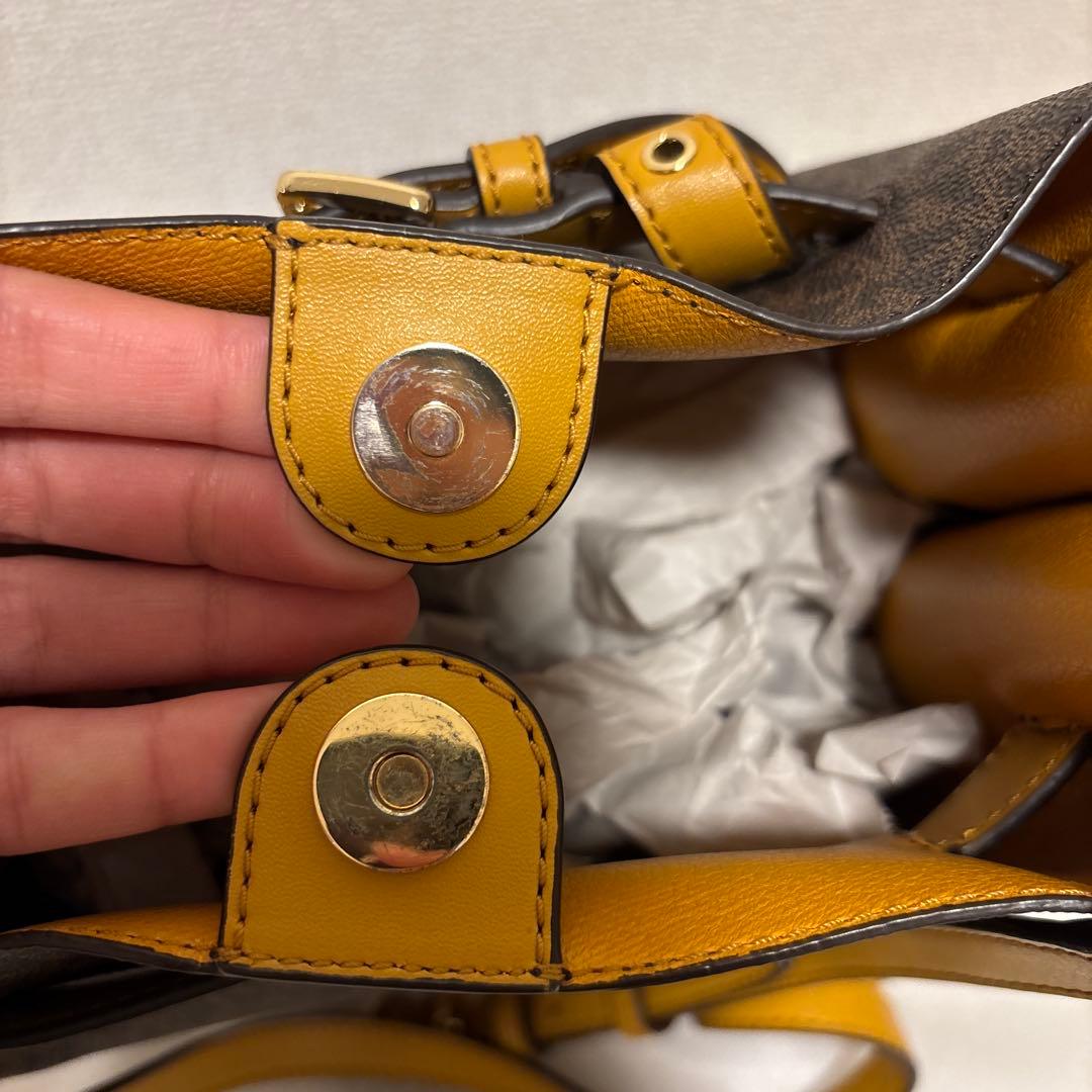 マイケルコース　美品　エミリア　バケットバッグ　ショルダーバッグ