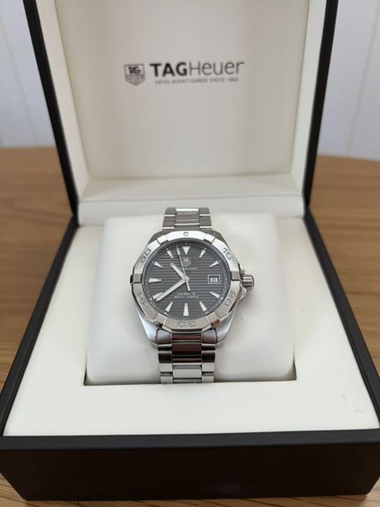 タグホイヤー TAG Heuer アクアレーサー キャリバー5