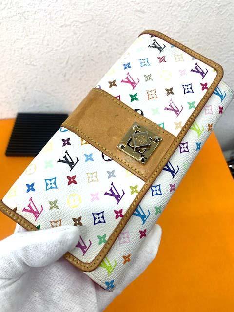 ルイヴィトン モノグラムマルチカラー ポルトフォイユサラ長財布 ジャンク品として