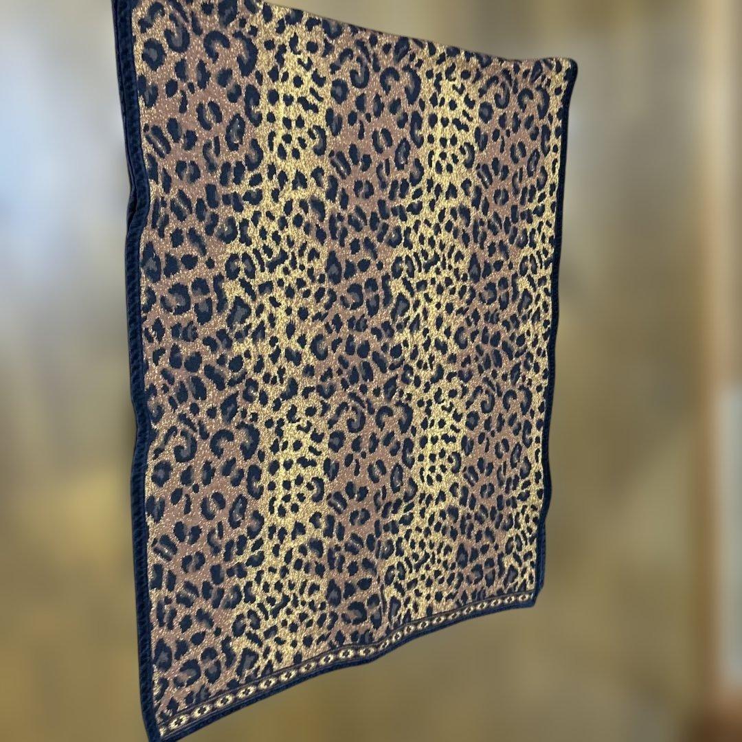 ディオールChristian Dior レオパード柄 ウールショール ディオールChristian Dior レオパード柄 ウールショール