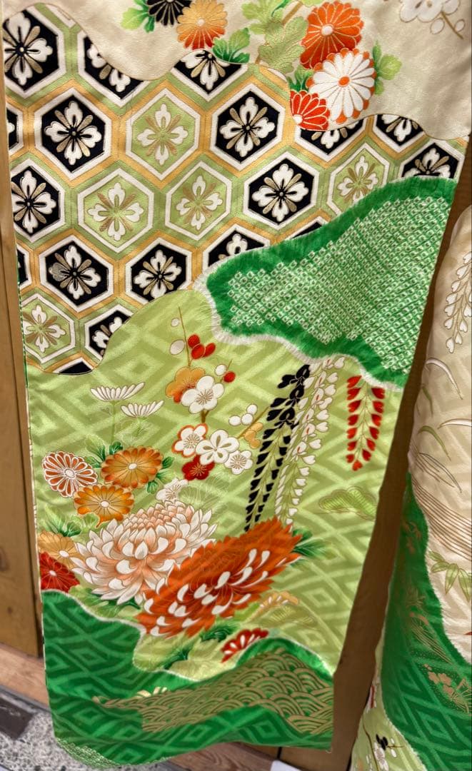 k31⭐️緑振袖⭐️豪華絢爛華麗身丈163cm裄丈67cm袖丈102cm正絹袷広襟 k31⭐️緑振袖⭐️豪華絢爛華麗身丈163cm裄丈67cm袖丈102cm正絹袷広襟