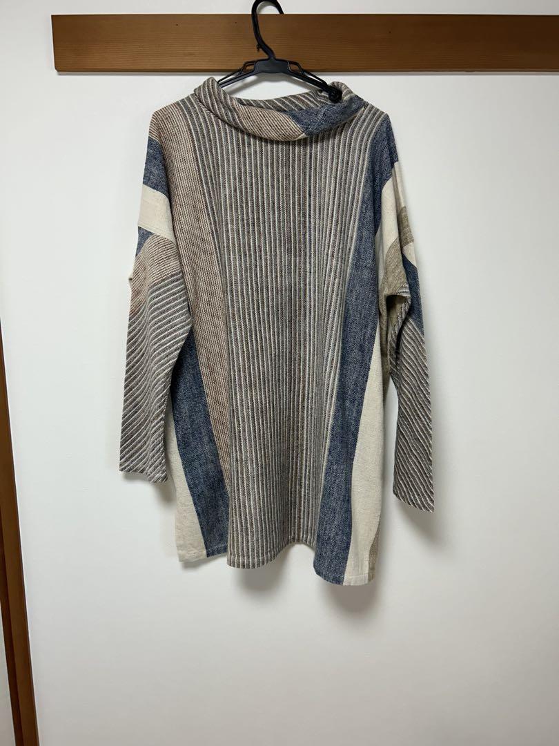 うさと　トップス　タートル　ほぼ新品
