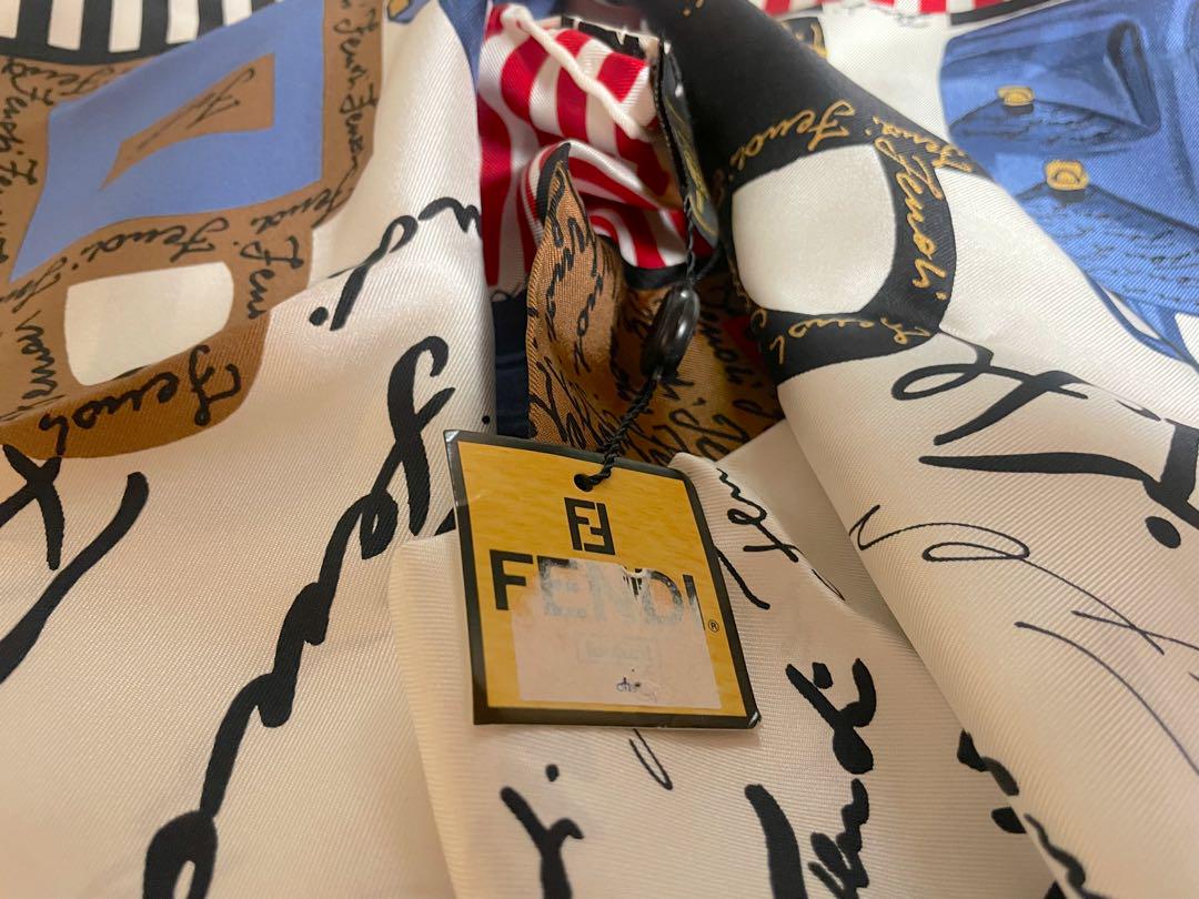 新品未使用】FENDI スカーフ