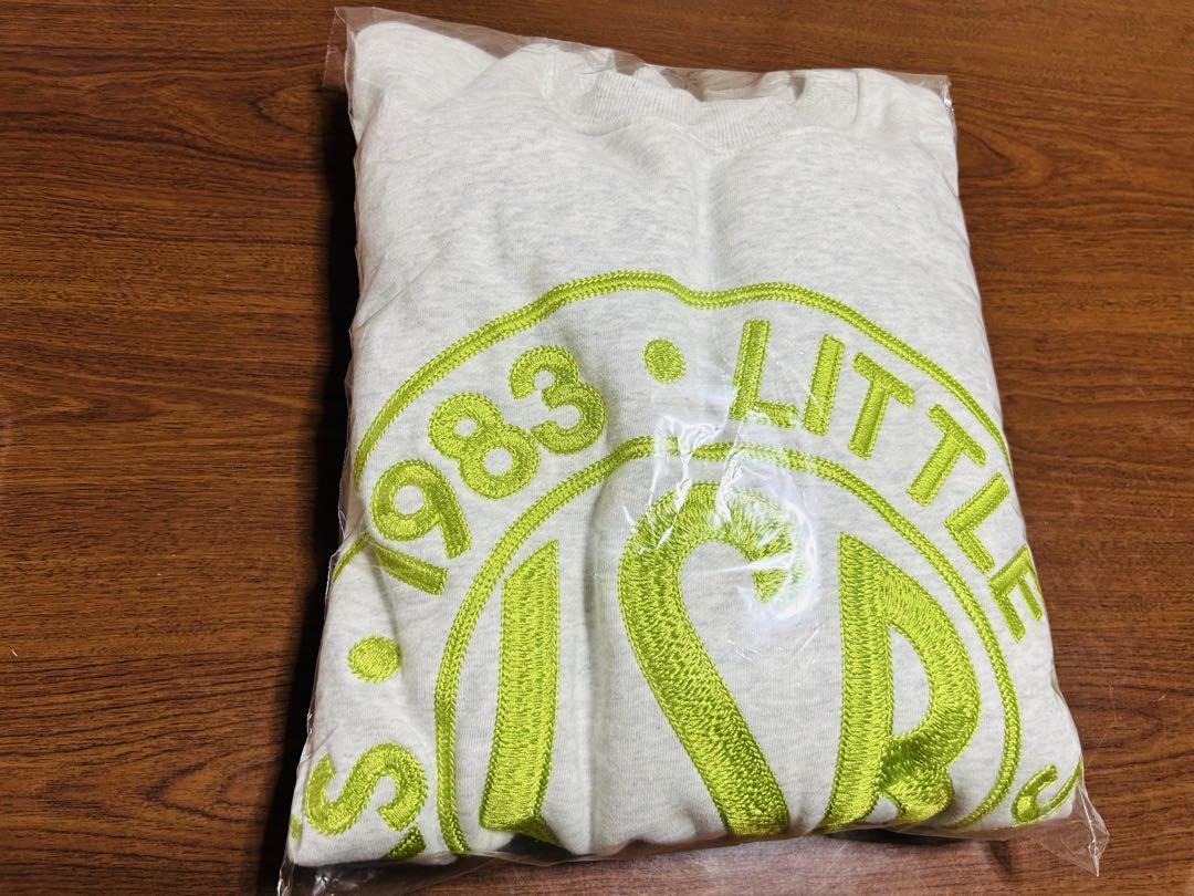 little sunny bite ロゴスウェット グレー×グリーン
