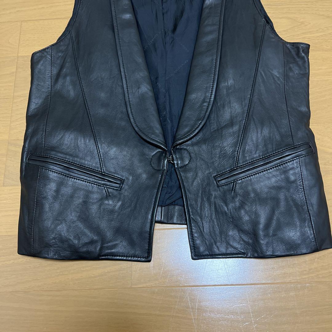 【ネット限定】 KATHARINE HAMNETT 羊革 L 黒 レザーベスト LONDON ジャケット・アウター