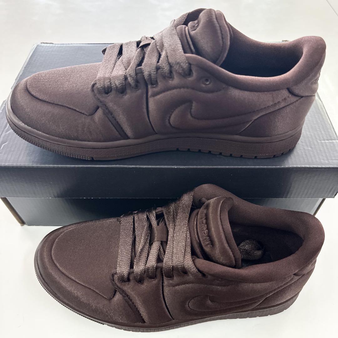NIKE　AIRJORDAN1 MM LOW メソッドオブメイク　サテン24cm