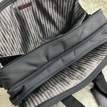 TUMI トゥミ 黒 ブラック ビジネスバッグ