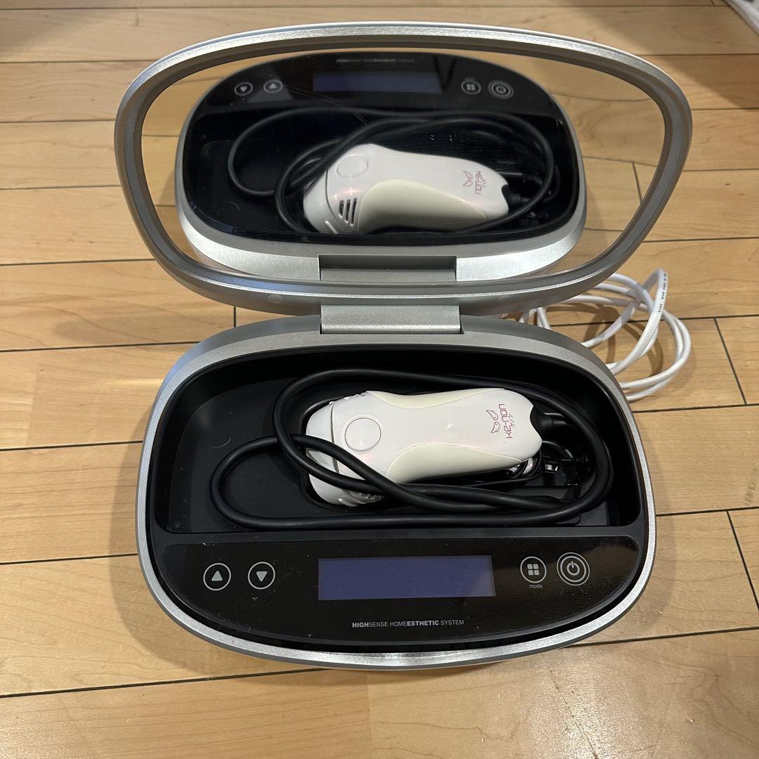 美品ケノン プレミアムカートリッジ眉毛器具付き脱毛器 ( 美顔用付き) 美品ケノン プレミアムカートリッジ眉毛器具付き脱毛器 ( 美顔用