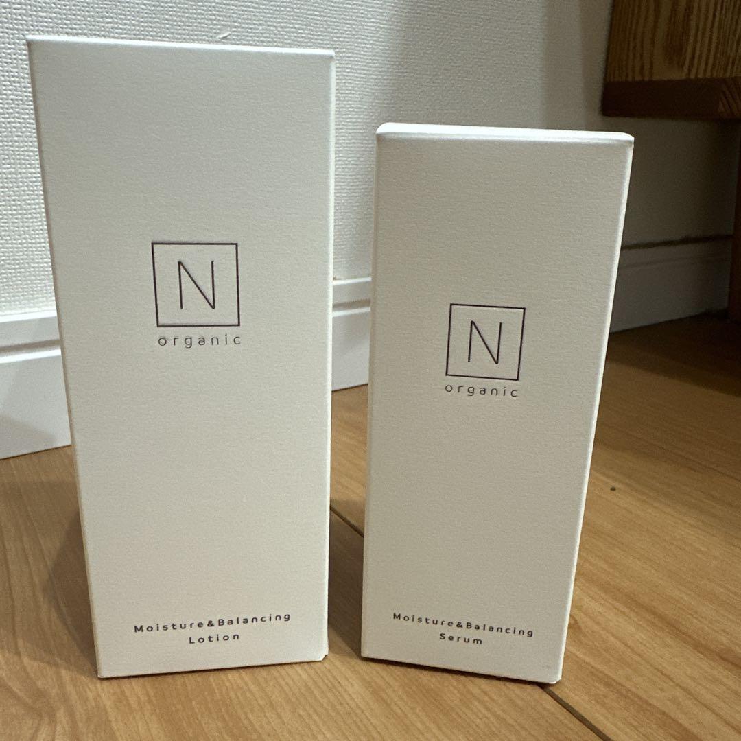 Ｎオーガニック　モイスチュア&バランシングローション　セラム