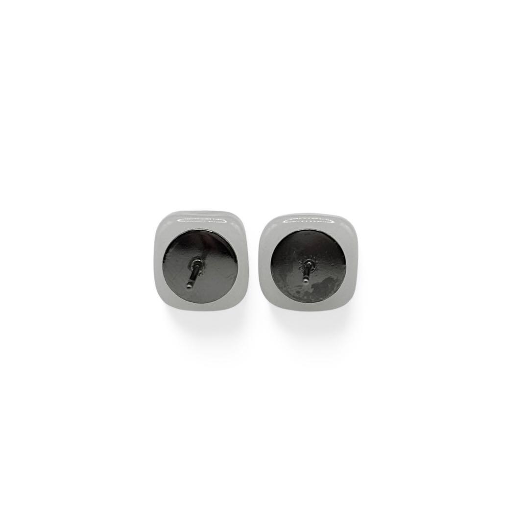 CHANEL シャネル ピアス ホワイト スクエア　クリア　8324