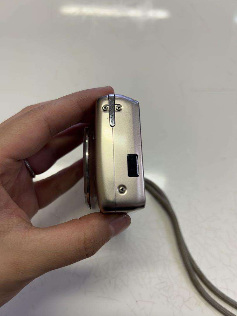 【ジャンク品】富士フイルム Finepix F80EXR