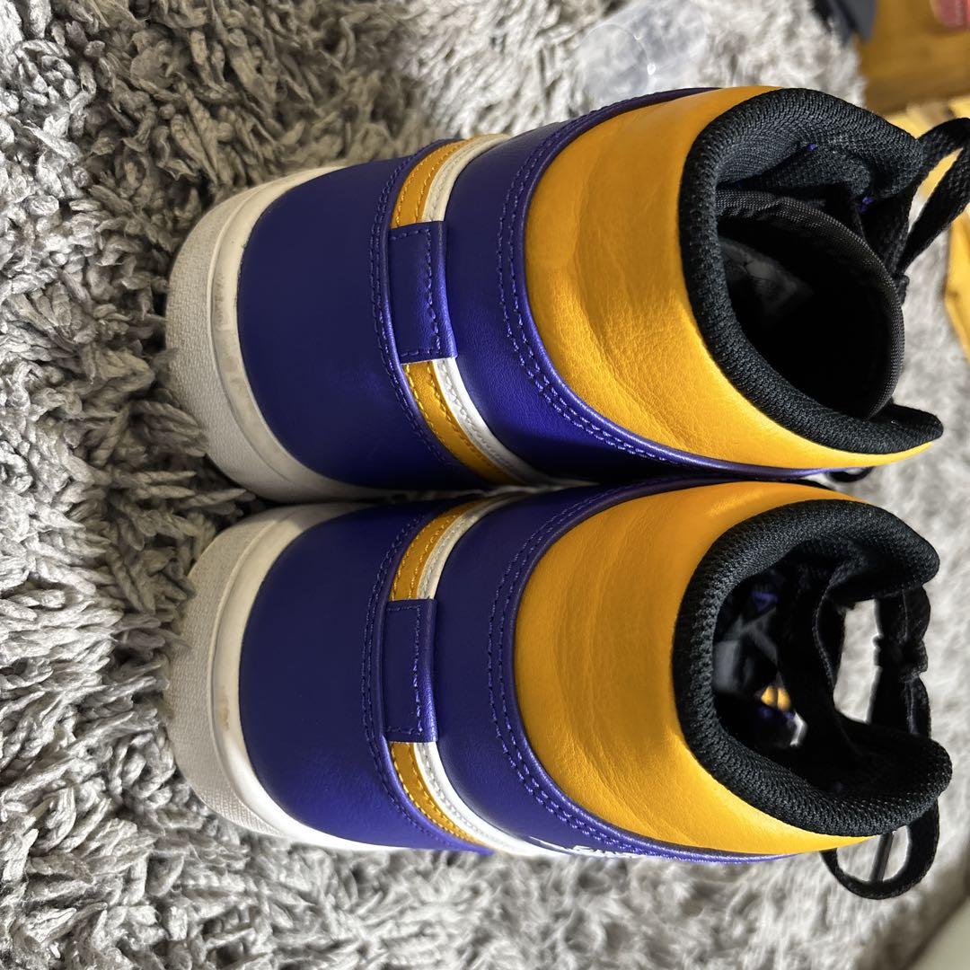 NIKE ナイキ　スニーカー　ナイキスニーカー　NIKEスニーカー　レイカーズ