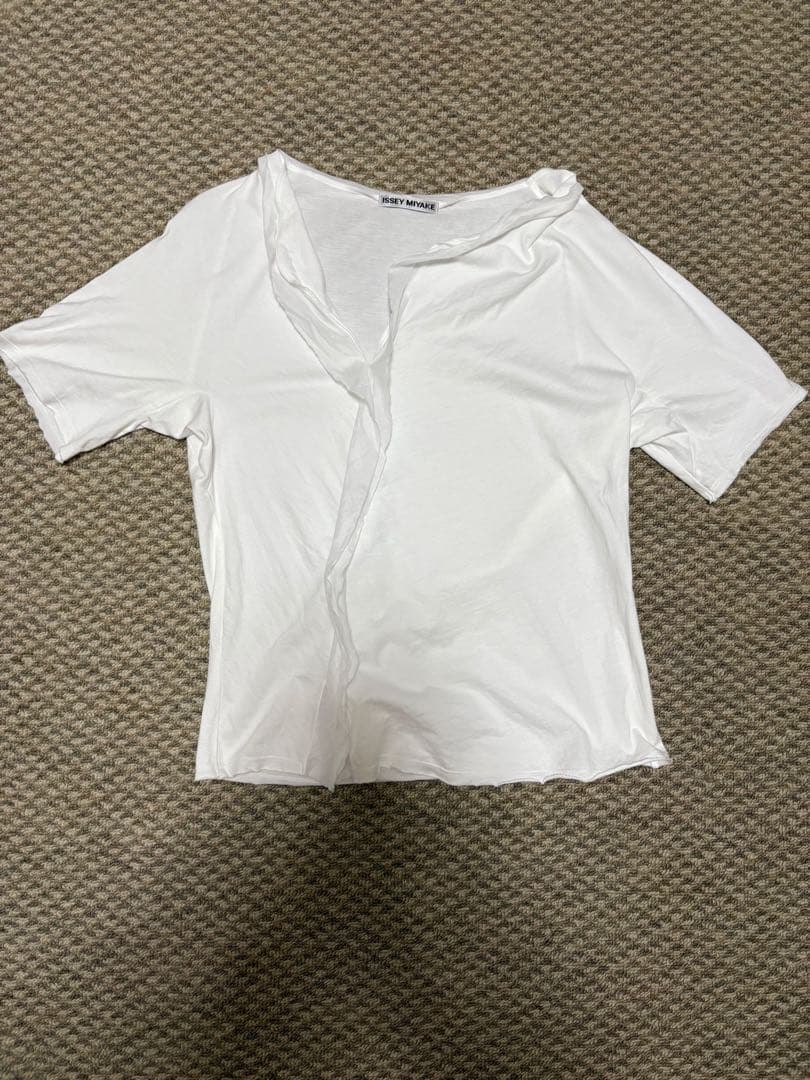 ISSEY MIYAKE ホワイト 半袖 Tシャツ