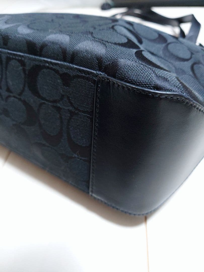 お値下げ致しました！COACH　コーチ　ブラックキャンバス　トートバッグ