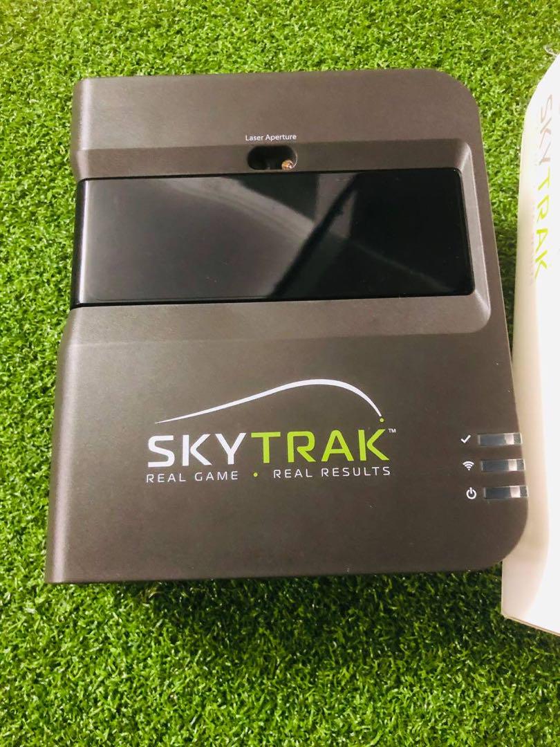 スカイトラック(SkyTrak)弾道測定器