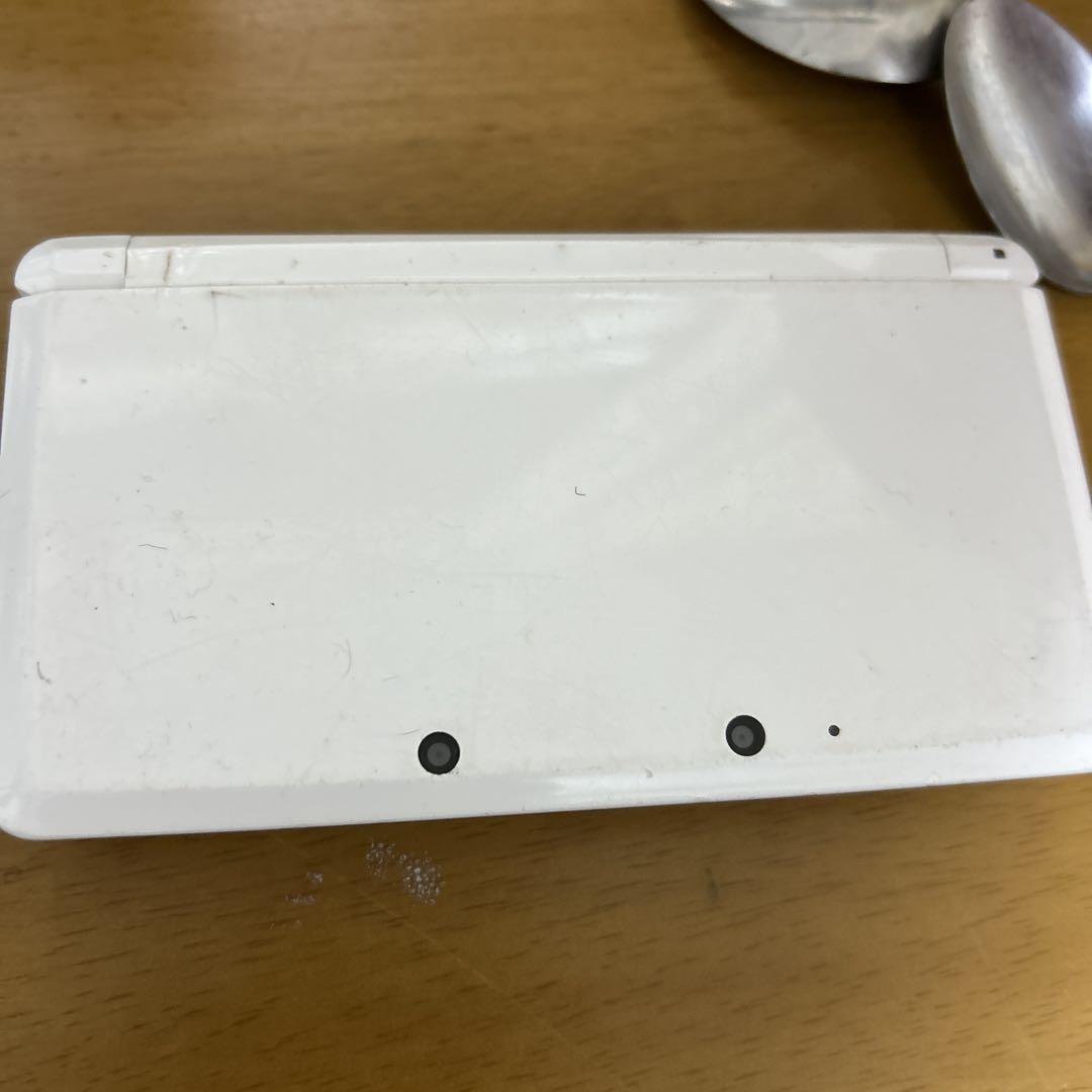 Nintendo 3DS ホワイト 本体妖怪ウォッチバスターズ赤猫団値下げ