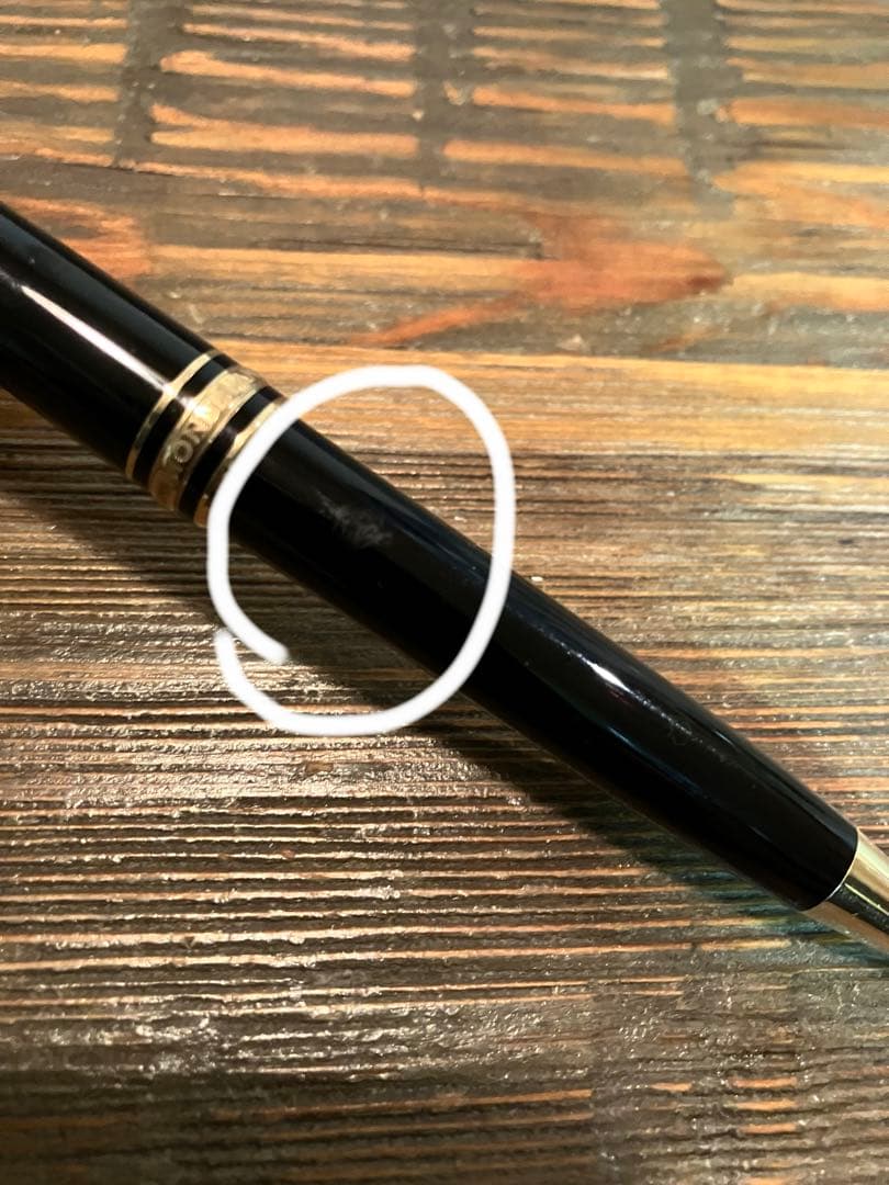 モンブラン ボールペン 金色の金具付きMONTBLANC WWW_OPDRERGINERDOGAN_COM