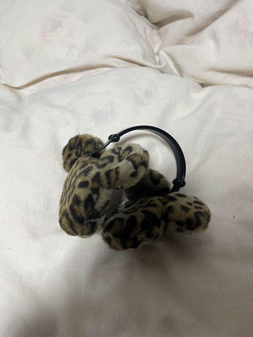 ディズニー　ヒョウ柄　イヤーマフ