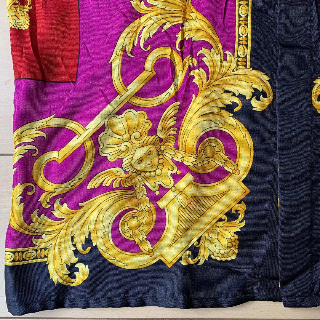 美品90s ジャンニヴェルサーチ GIANNI VERSACE 総柄シルクシャツ