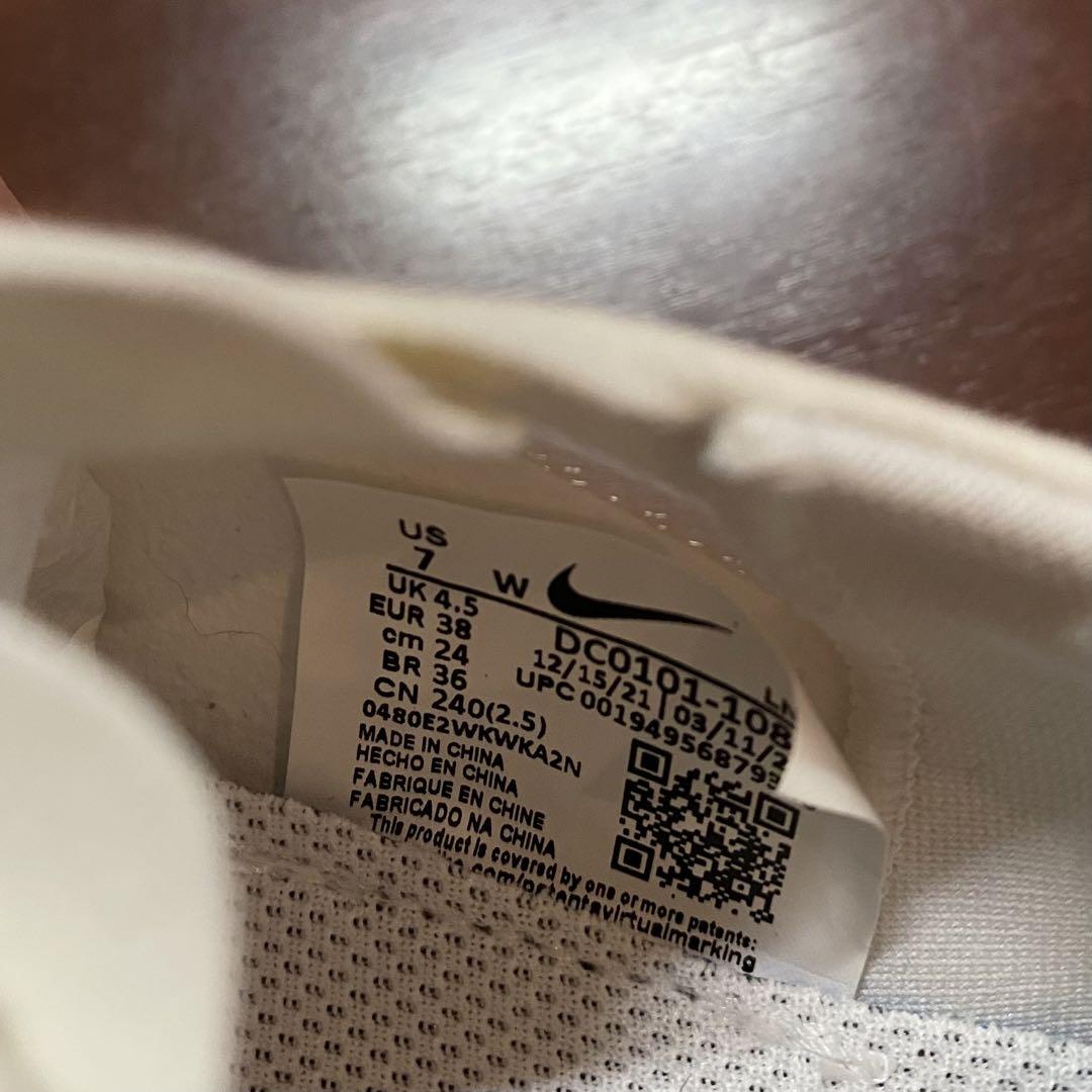 〈未使用〉夏用　メッシュゴルフシューズ　女性用　NIKE ナイキ　24㎝