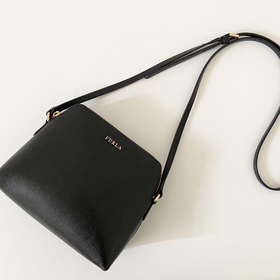 美品　FURLA フルラ　ショルダーバッグ　ミニバッグ　レザー　ボエム　シボ革