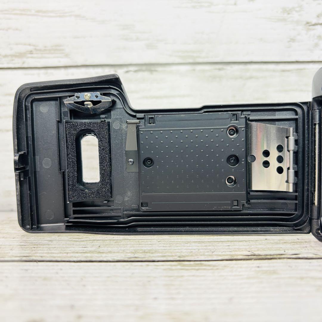 OLYMPUS コンパクトフィルムカメラ ∞ZOOM 105