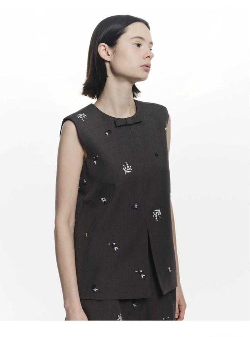 Bibiy B. GARDEN TOP