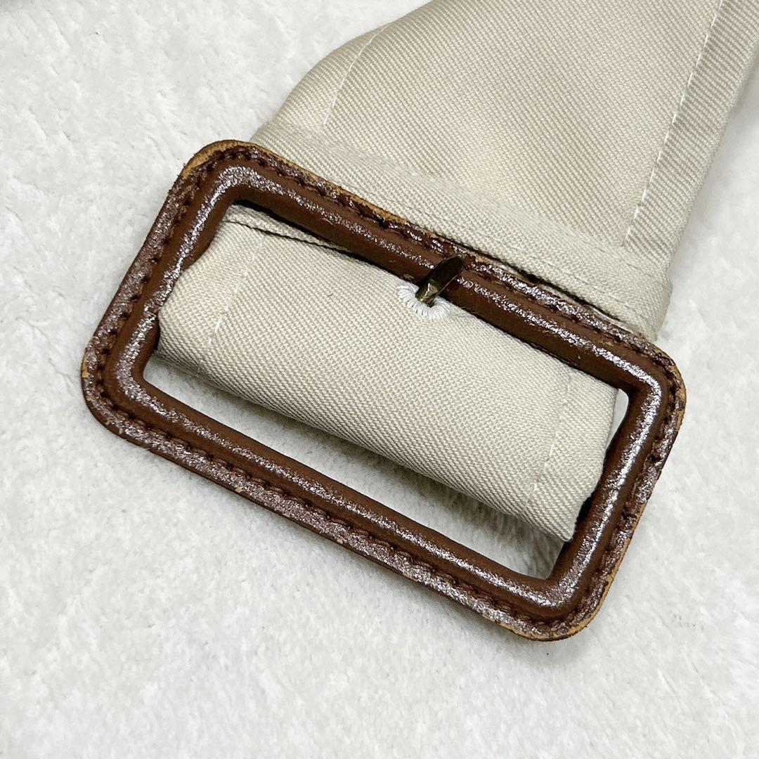 未使用級美品✨　アクアスキュータム　トレンチコート　10 ベージュ　アイボリー