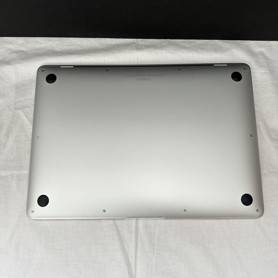 MacBook Air Retina 13 2020 MVH42J/A シルバー