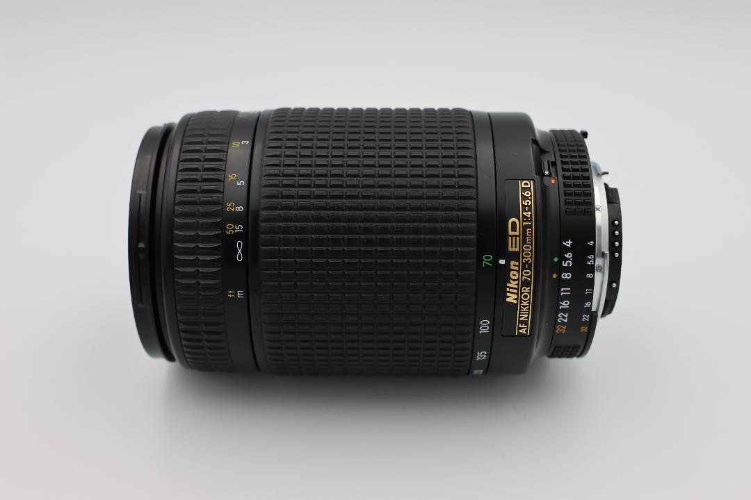 値下げ！【美品】 ニコン AF NIKKOR 70-300/4-5.6 D ED