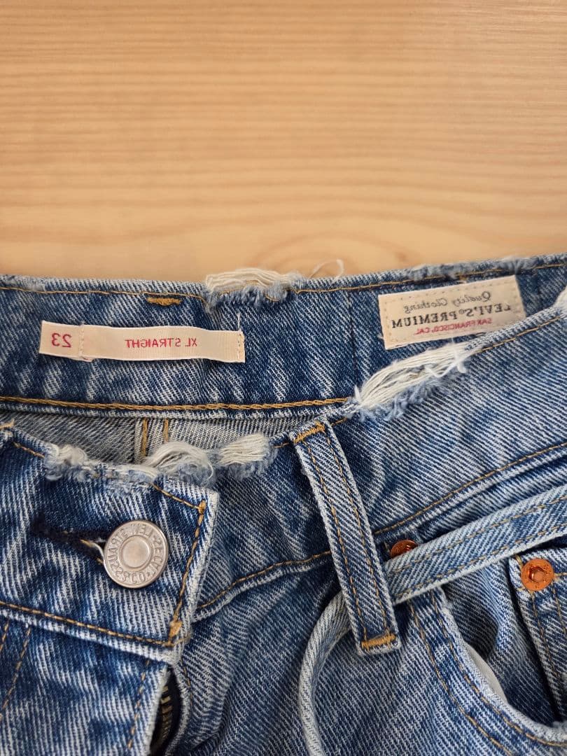 Levi s リーバイス 別注 XL STRAIGHT ダメージデニムXS SS Levi s DECORATOM_COM_BR