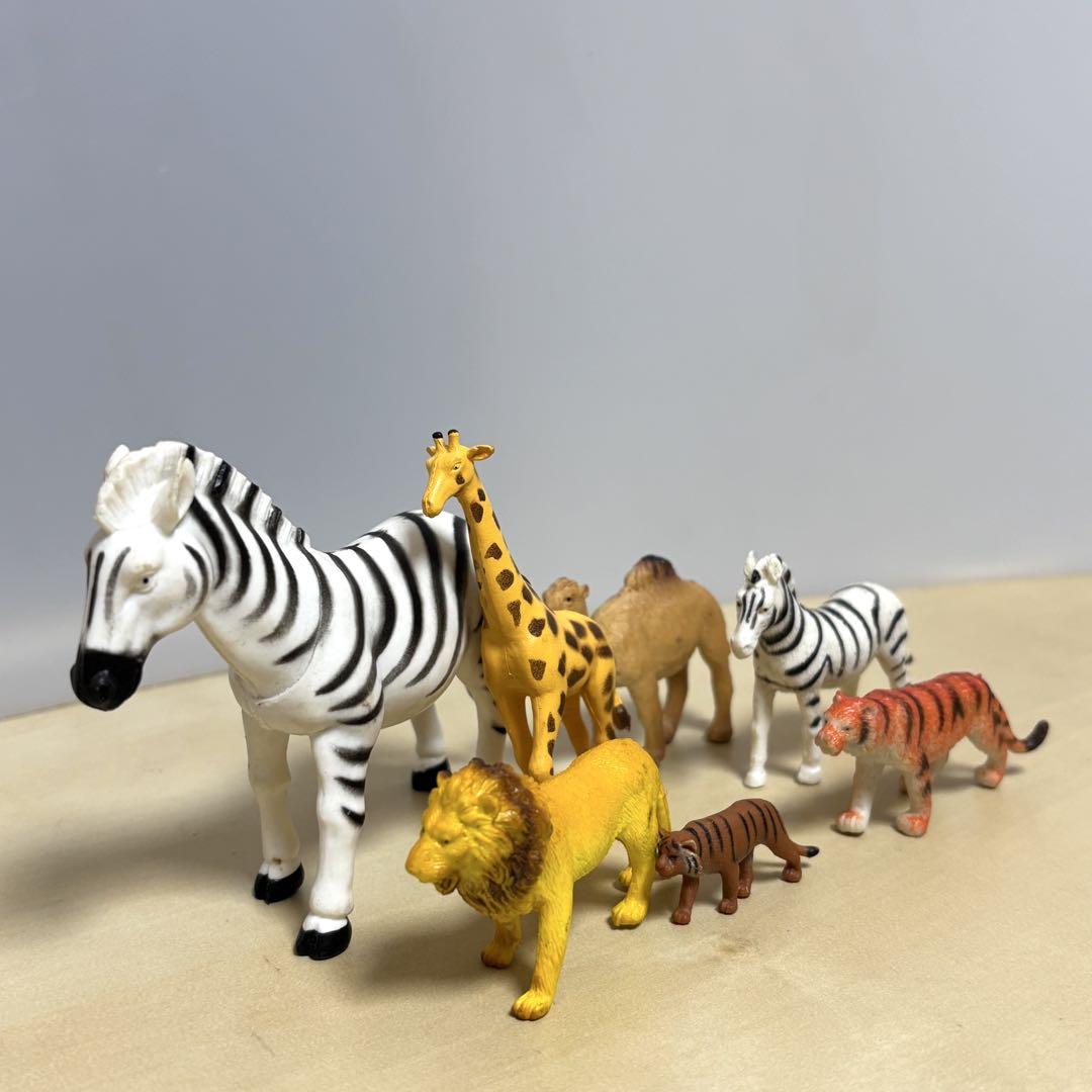 動物フィギュアセット 7体 しまうま大小 キリン ライオン とら