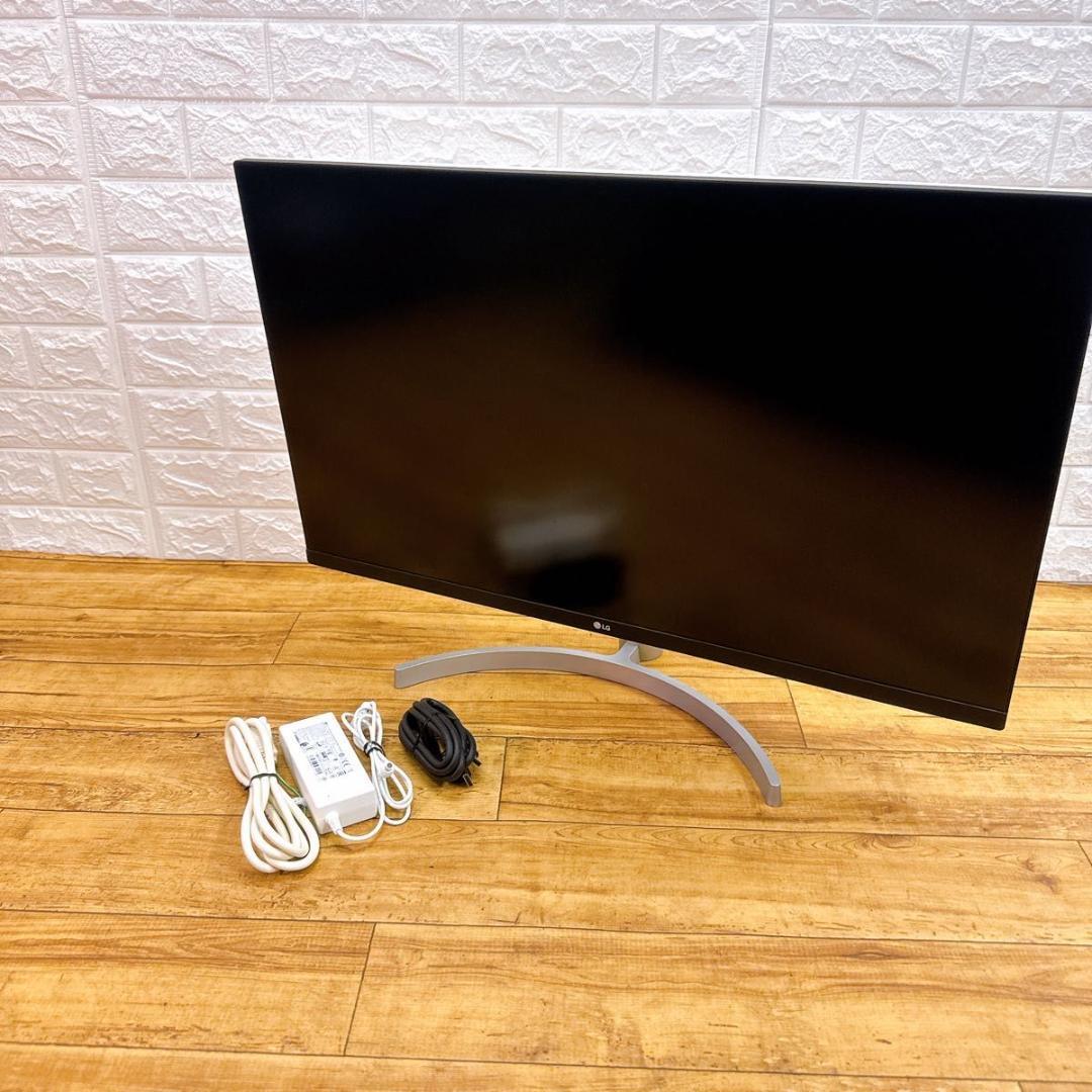 LG モニター　32UN500-W 31.5インチ　4K