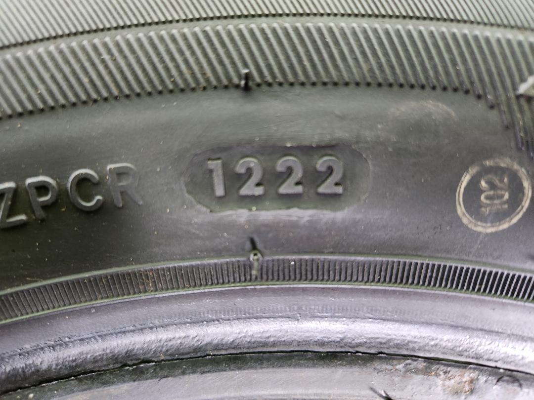 送料込☆2022年製 ジーテックス ZEETEXタイヤ195/65R15 ☆4本