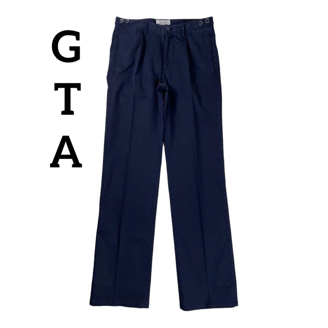 GTA International Gallery BEAMS スリムタックチノ