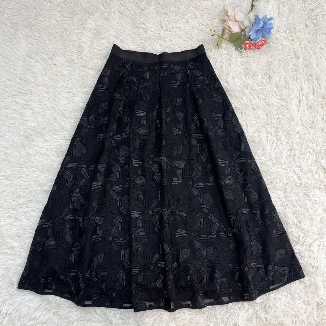 ルルりんです(*^^*)　FLOWER PRINTスカート 黒 セール】【Lull / ルル】とげとげニットロングスカート