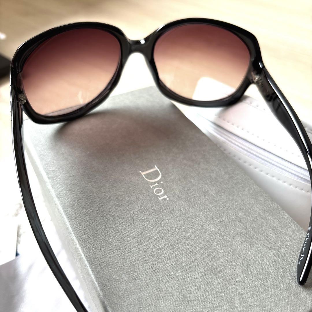 ⭐️美品⭐️Dior グロッシー❣️サングラス　ケース　箱付き　ブラック