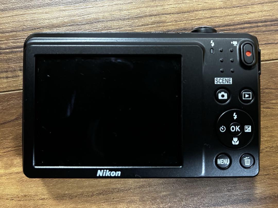 【新品未使用】Nikon COOLPIX A300 クールピクス　ブラック
