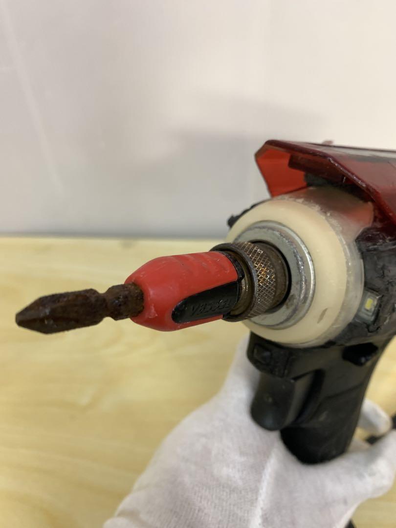 【中古】マキタ 電動インパクトドライバ TD172D MM70612-3