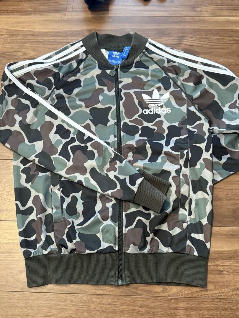 adidas アディダス トラックジャケット トレフォィルロゴ カモ柄ライン 希少】adidas 迷彩 トラックジャケット L カモ柄 トレフォイル