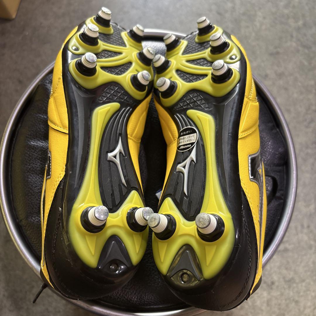ミズノサッカースパイク取替え式スタッド新品25.5㎝