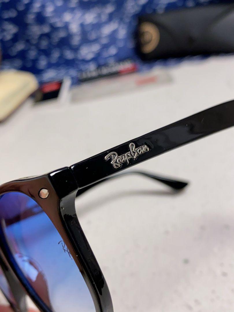 Ray-Banブルーレンズサングラス