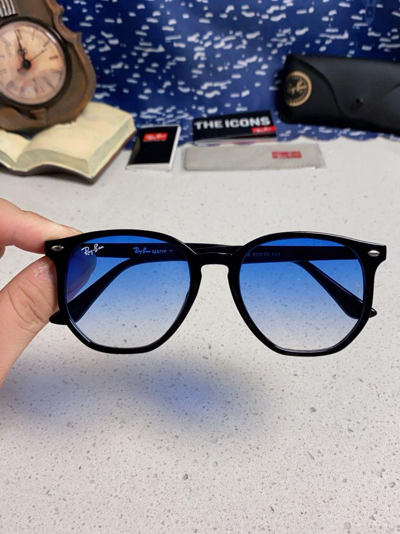 Ray-Banブルーレンズサングラス