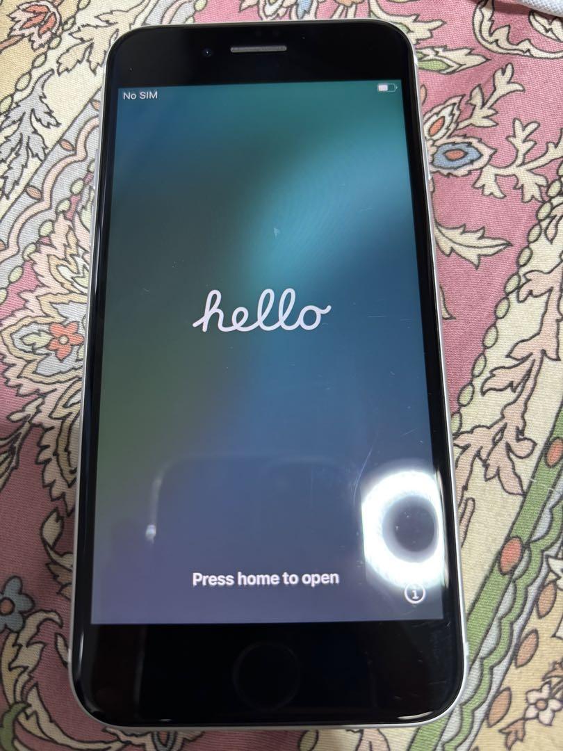 iPhoneSE第2世代128GB Apple スマートフォン 白