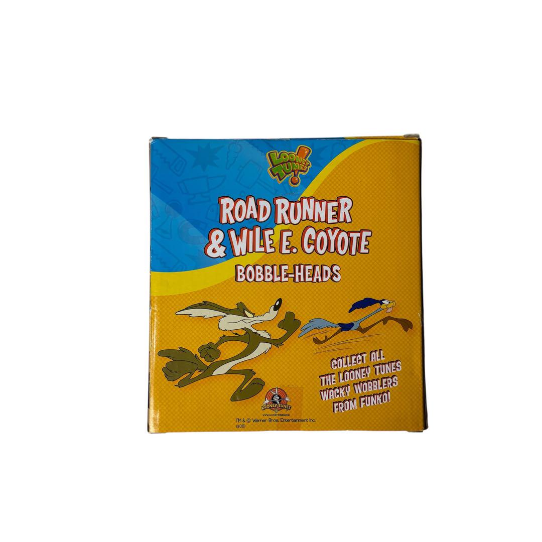 FUNKO ROAD RUNNER & WILEE.COYOTE ボブルヘッド