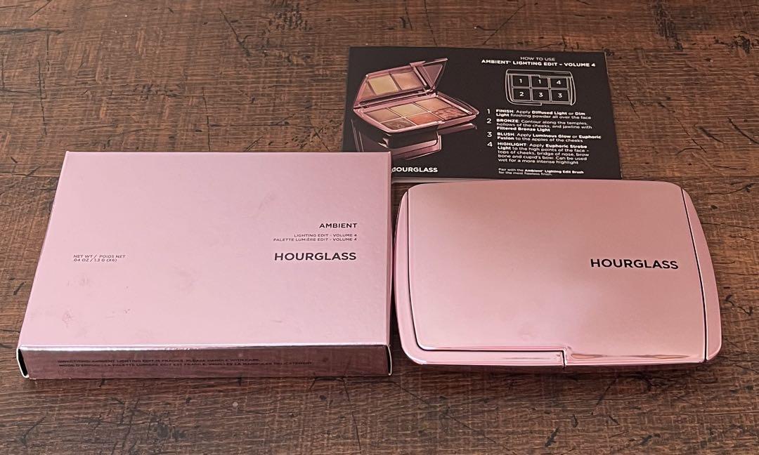 HOURGLASS AMBIENT パレット
