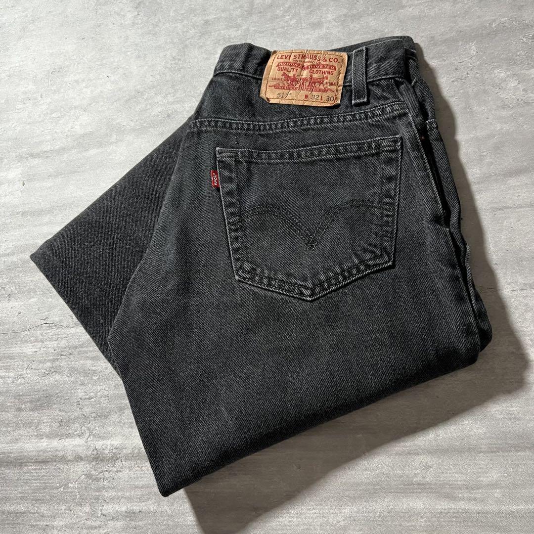 【メキシコ製、人気517】Levi'sブラックデニム古着バギーパンツ後染め黒