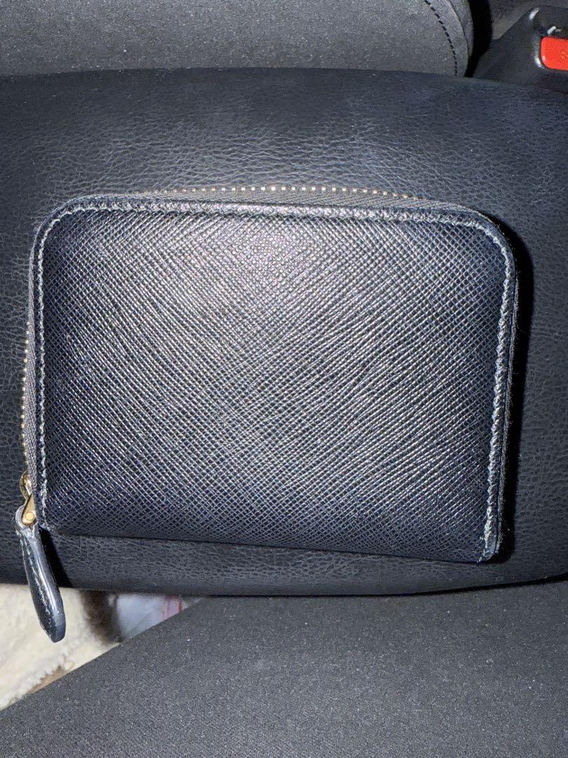 PRADA ブラックレザー コインケース　値下げ可能