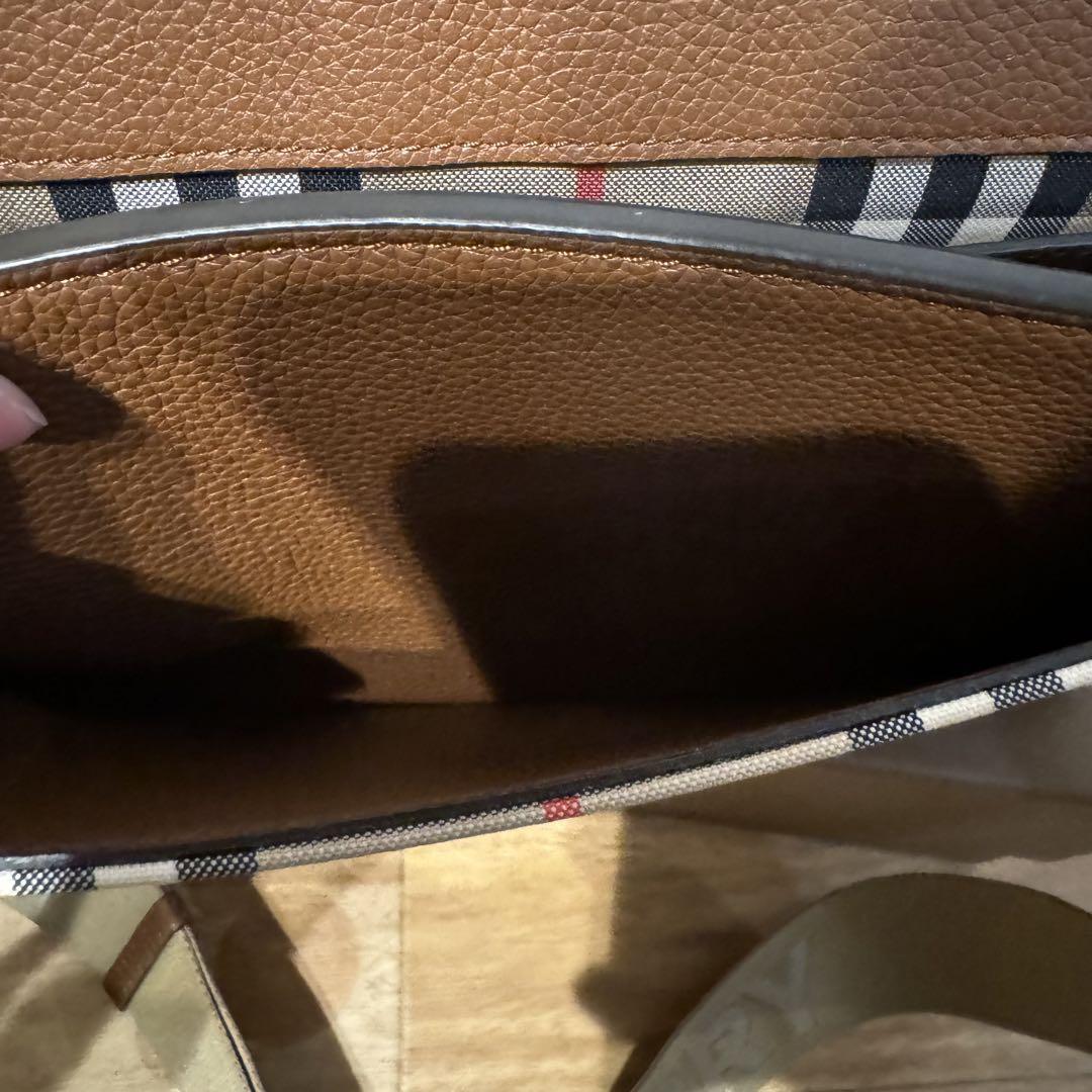 BURBERRY バーバリー　ショルダーバッグ　ノートバッグ