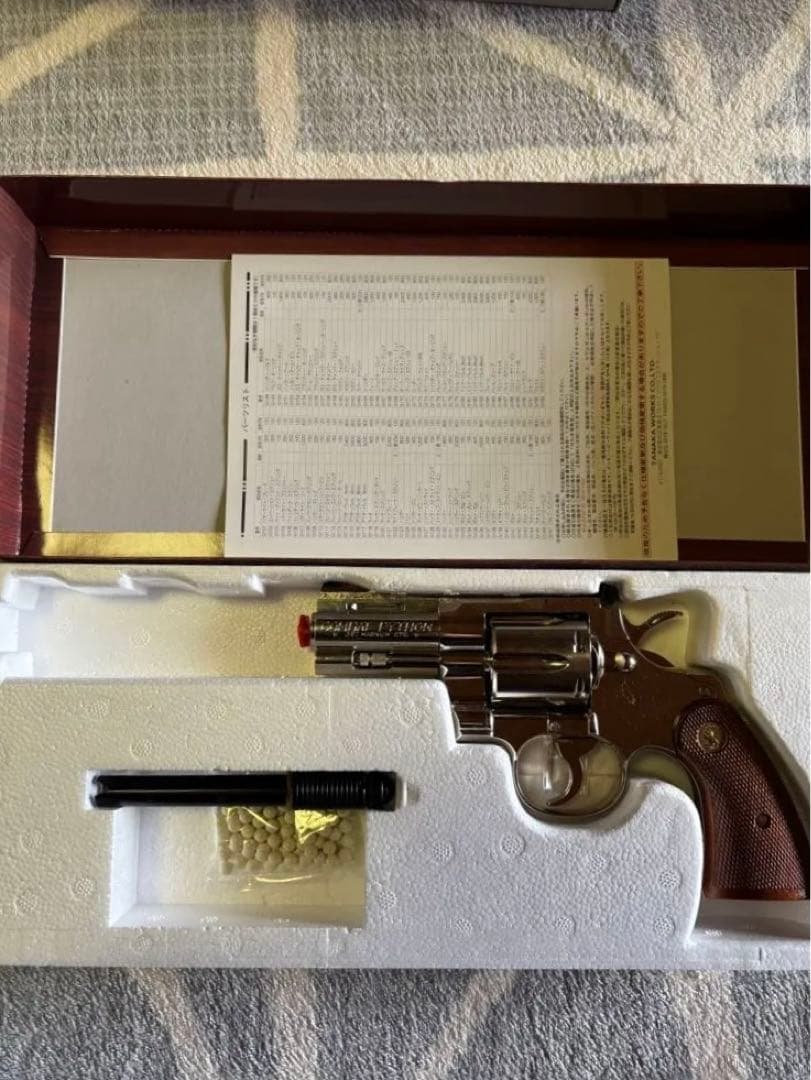 ニッケルフィニッシュ3インチ タナカ コルトパイソン ガスガン モデルガン新品、♥